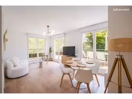 3 pièces rénové avec terrasse