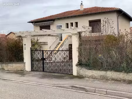 maison 4 pièces 85 m² avec terrain de 716 m²