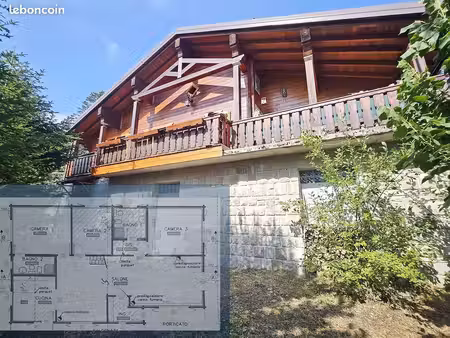 chalet 6 pièces 135 m²