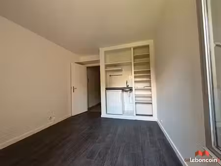 studio 1 pièce 17 m²