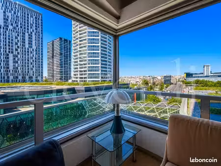 exclusivité : appartement d'exception avec vues iconiques sur la seine – paris 15 beaugren