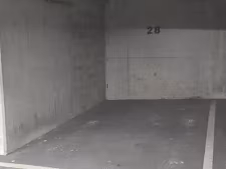 vends lot de 3 places de parking