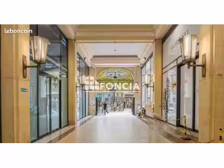 avenue des champs-élysées – vente à terme libre d’occupation - paiement sur 12 ans