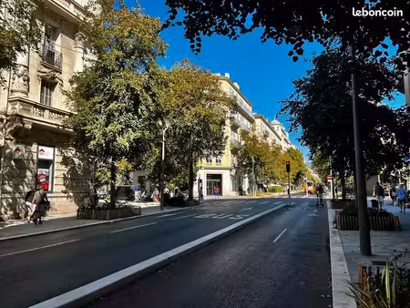 fonds de commerce 61 m² nice