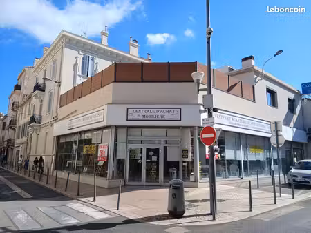 murs à vendre
