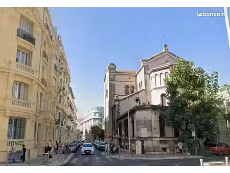 local commercial 104 m² nice