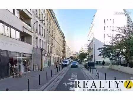 local commercial 57 m²