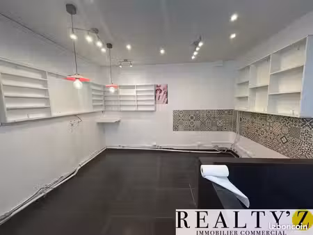 local commercial 30 m²