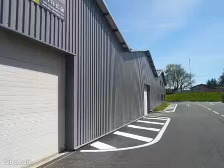 local d'activité 625 m²