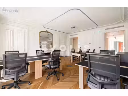 bureau 225 m²
