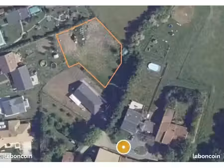 terrain constructible - 1802 m² - baisse de prix