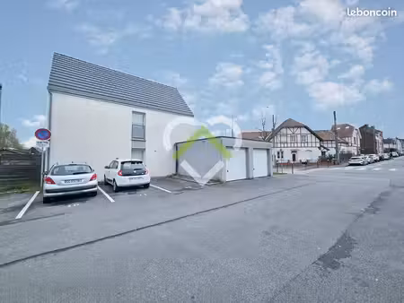 parking/box 15 m² la madeleine