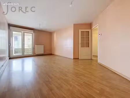 appartement 3 pièces 74 m²