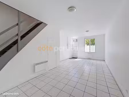 maison 4 pièces 75 m²