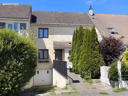 maison 6 pièces 102 m²