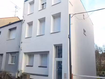 immeuble de standing rénové - 5 appartements neufs