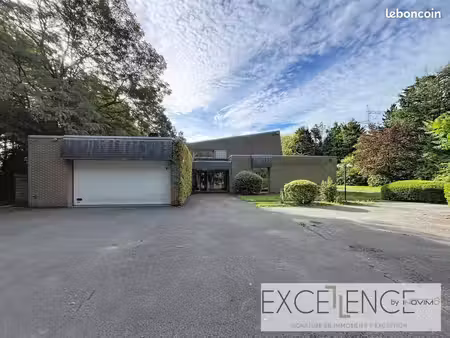 propriété 21 pièces 332 m²