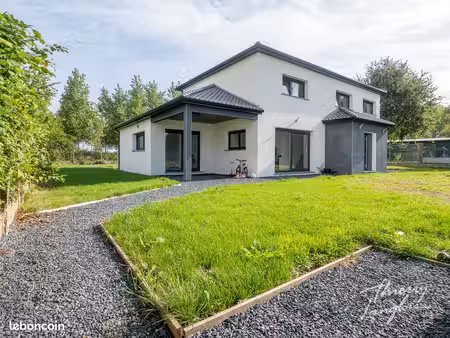 villa 6 pièces 170 m²