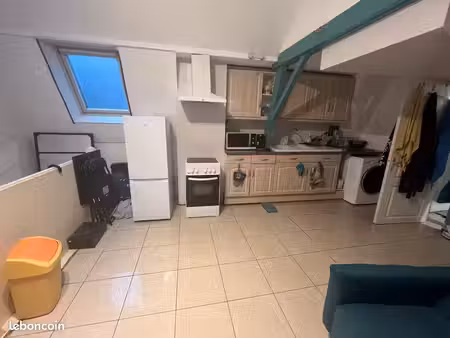 studio 35m2 meuble equipe