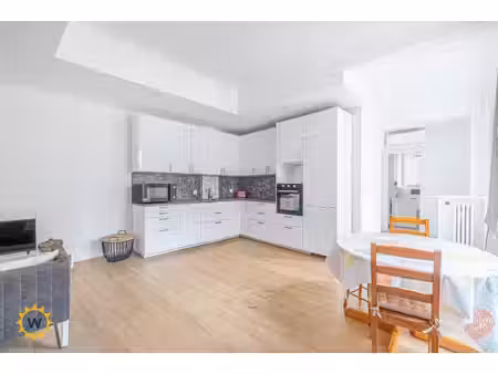 location etudiante - nice centre - 3 pieces meuble