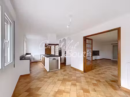 grande maison familiale avec piscine à perpignan