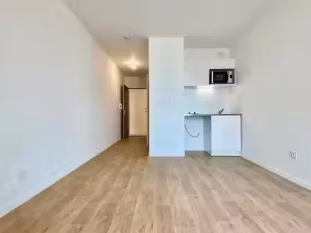 location appartement 1 pièce 22.29 m² à dijon (21000)  375 €
