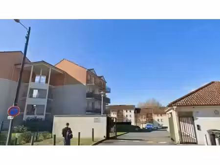 location appartement 3 pièces 59 m² à petit-couronne (76650)  653 €