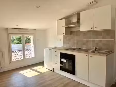 location appartement 2 pièces 33.2 m² à riberac (24600)  490 €