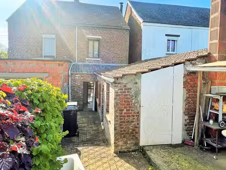 maison de ville 6 pièces 80 m²