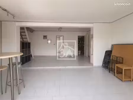 maison 3 pièces 60 m²