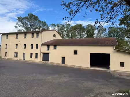 t4  situé sur l’axe saint-avold  metz  faulquemont  boulay
