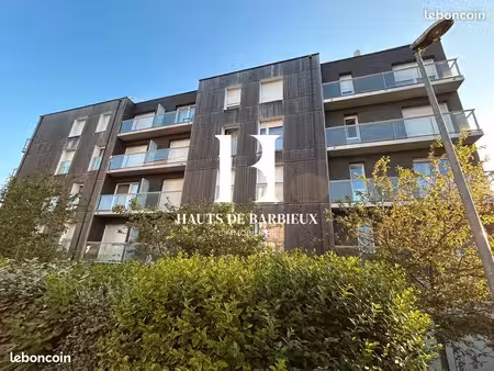studio 1 pièce 18 m²
