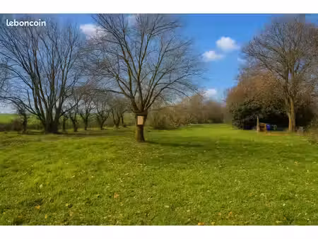 terrain 762 m² moncheaux