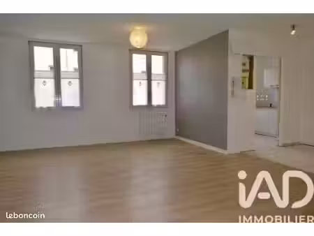appartement 2 pièces 61 m²