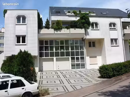 loue bureaux