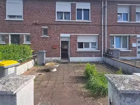 maison 5 pièces 80 m²