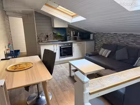 t2 duplex meublé — hyper-centre lille — rue pierre mauroy