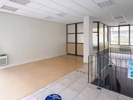 local commercial 133 m² thionville