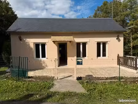 maison de campagne pres des commerces tout en etant au calme