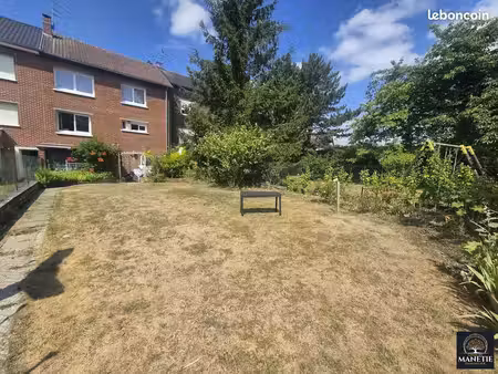 maison de ville 7 pièces 110 m²