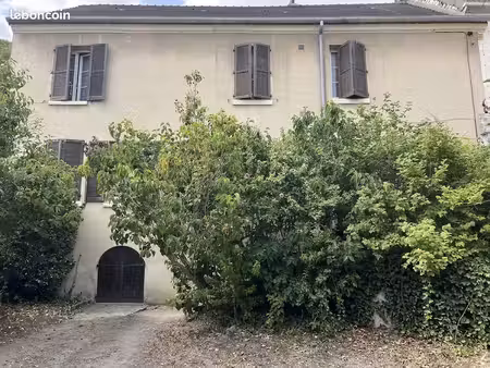 maison 6 pièces 138 m²