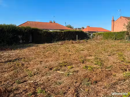 terrain constructible à vendre