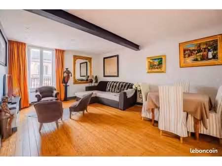 appartement 3 pièces hyper centre chantilly 50m2