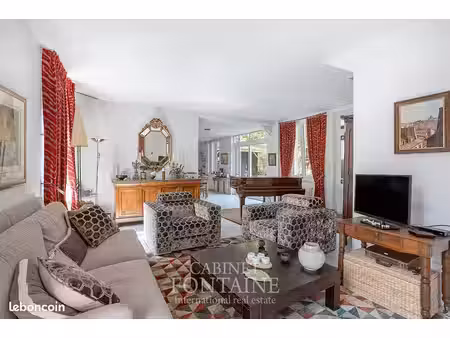 maison 5 pièces 161 m²