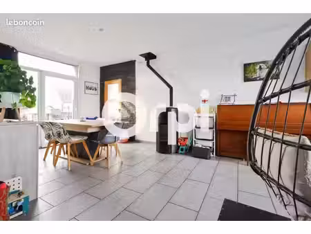 maison 5 pièces 103 m²