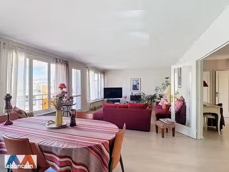 appartement 7 pièces 138 m²