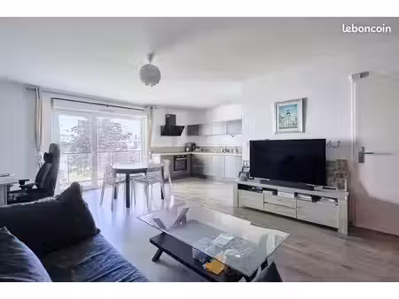 appartement 3 pièces 67 m²