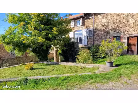 maison de village 3 pièces 110 m²