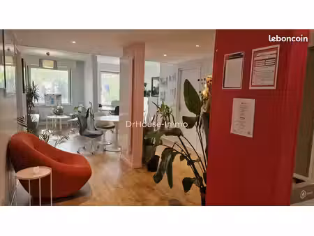 immeuble 5 pièces 152 m²