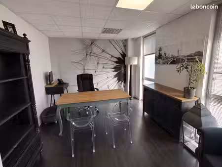 bureaux 140 m²